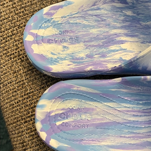 CROCS Purple and Cream Slide Sandals - Picture 4 of 8